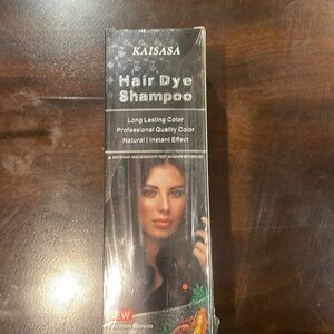 Hair dye shampoos  3 In 1.